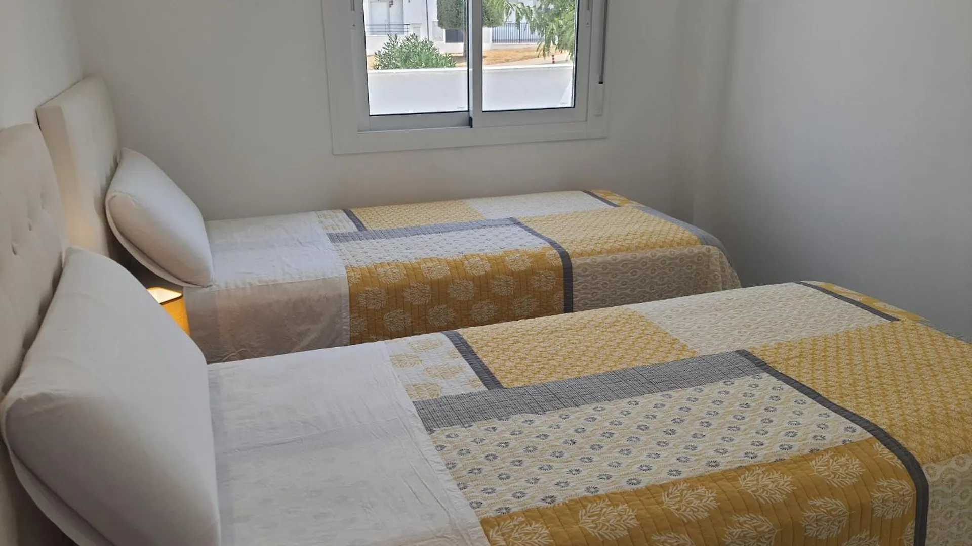 Casa Alina Apartment Casares 0*,